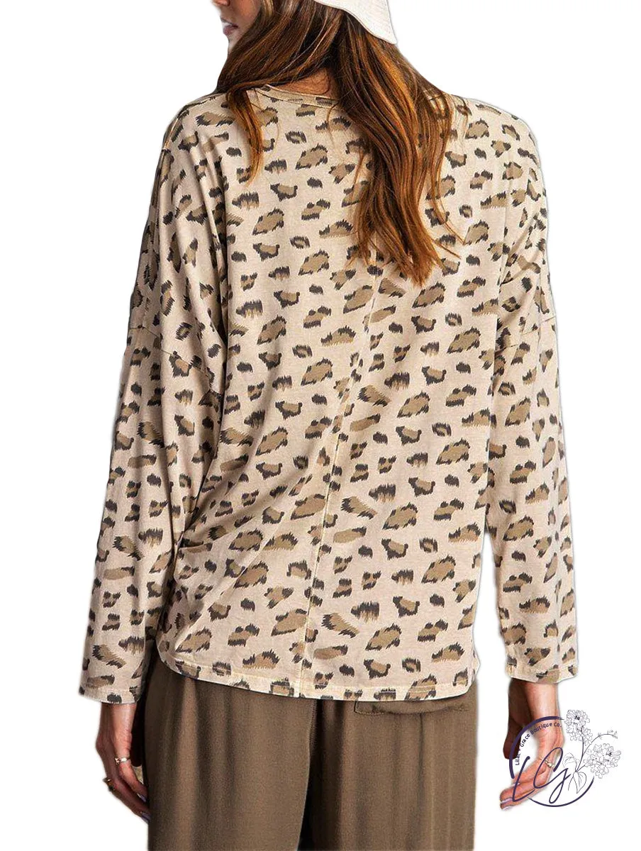 Curvy Leopard Printed Garment Dye Loose Fit