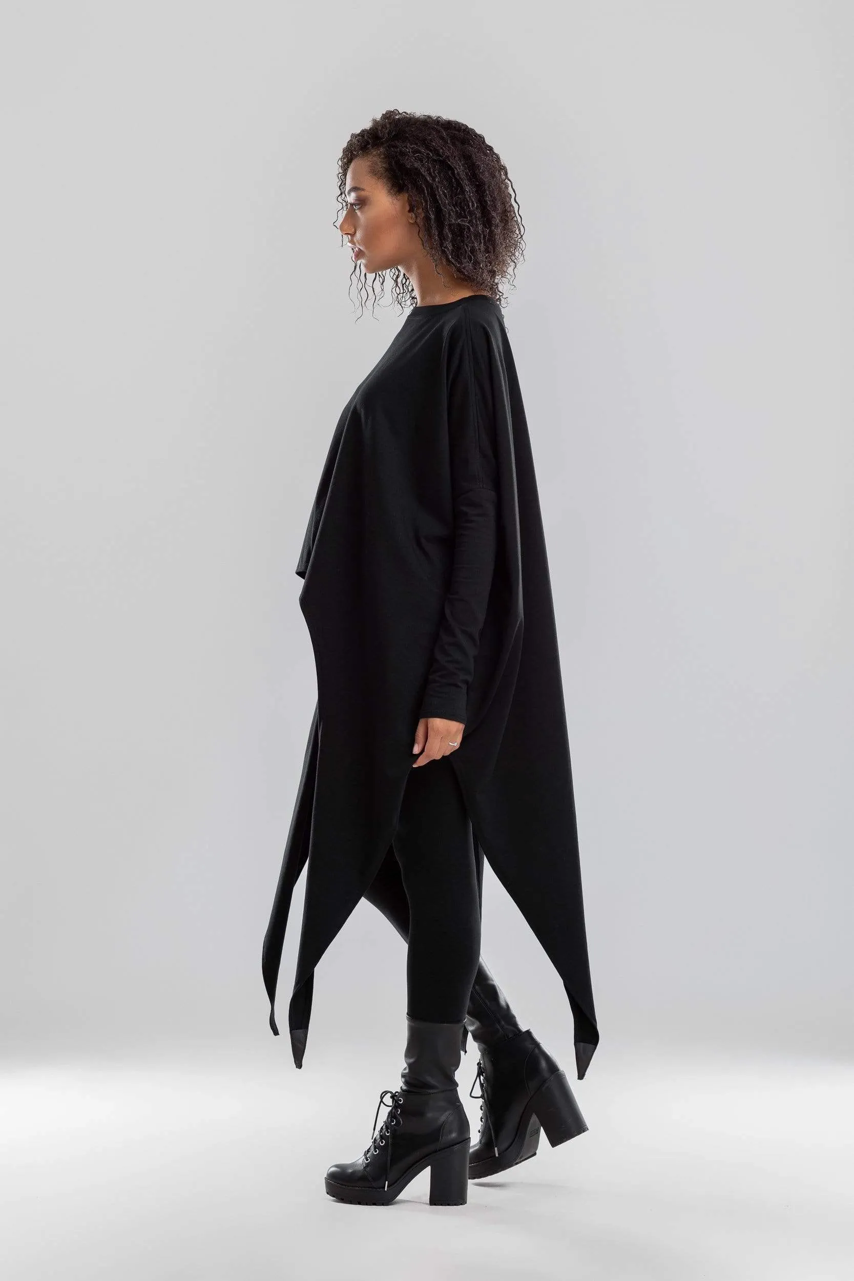 Oversized asymmetric top